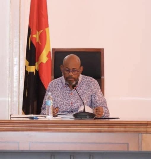 ANTIGOS DIRIGENTES DO MPLA NO NAMIBE FINANCIAM ACTIVISTAS PARA DERRUBAR ARCHER MANGUEIRA